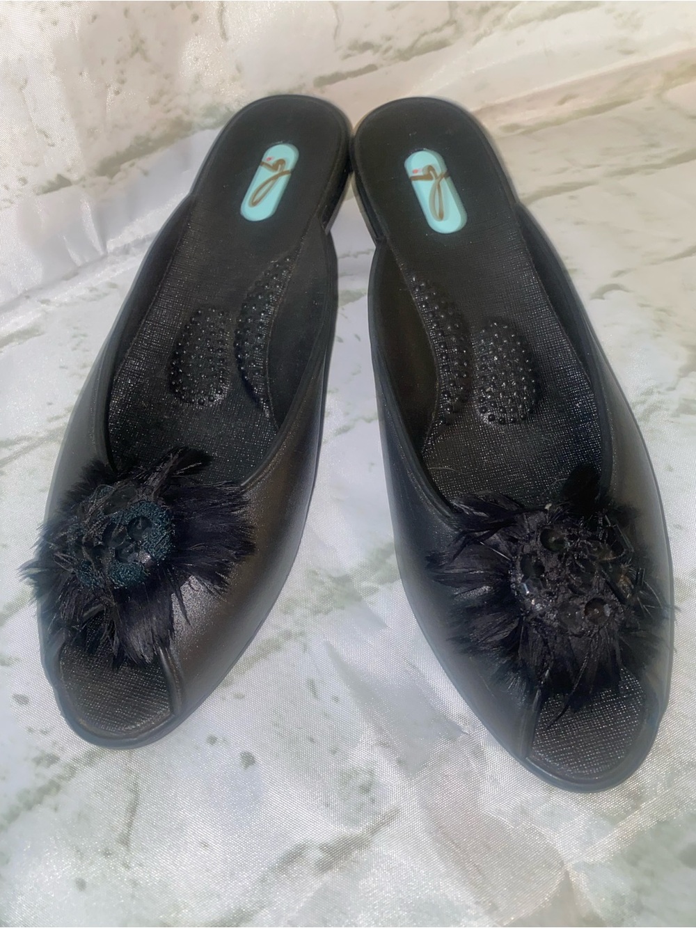 Black Feather-Embellished Women's Slip-On